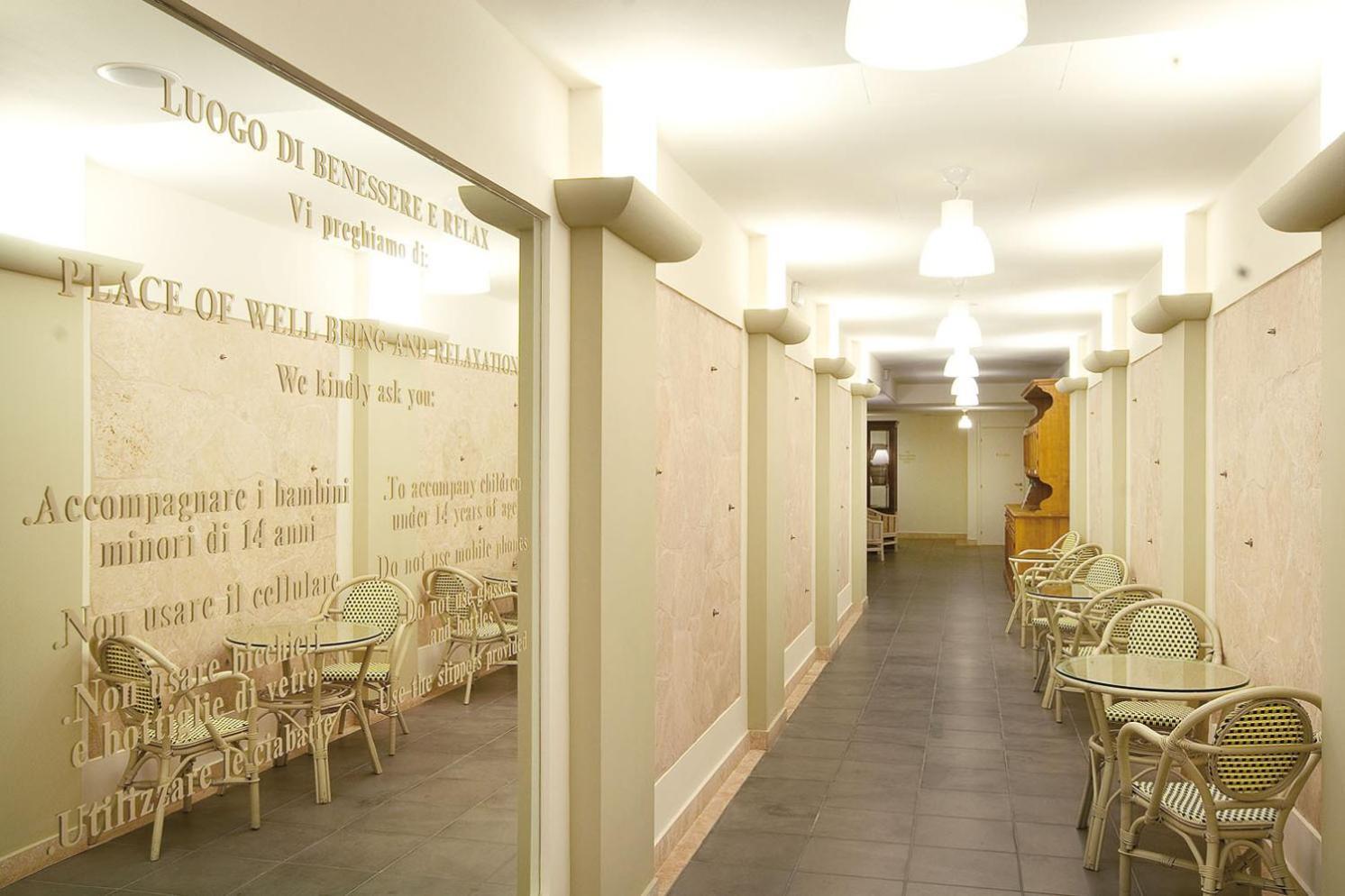Albergo Le Terme Баньо-Віньоні Екстер'єр фото