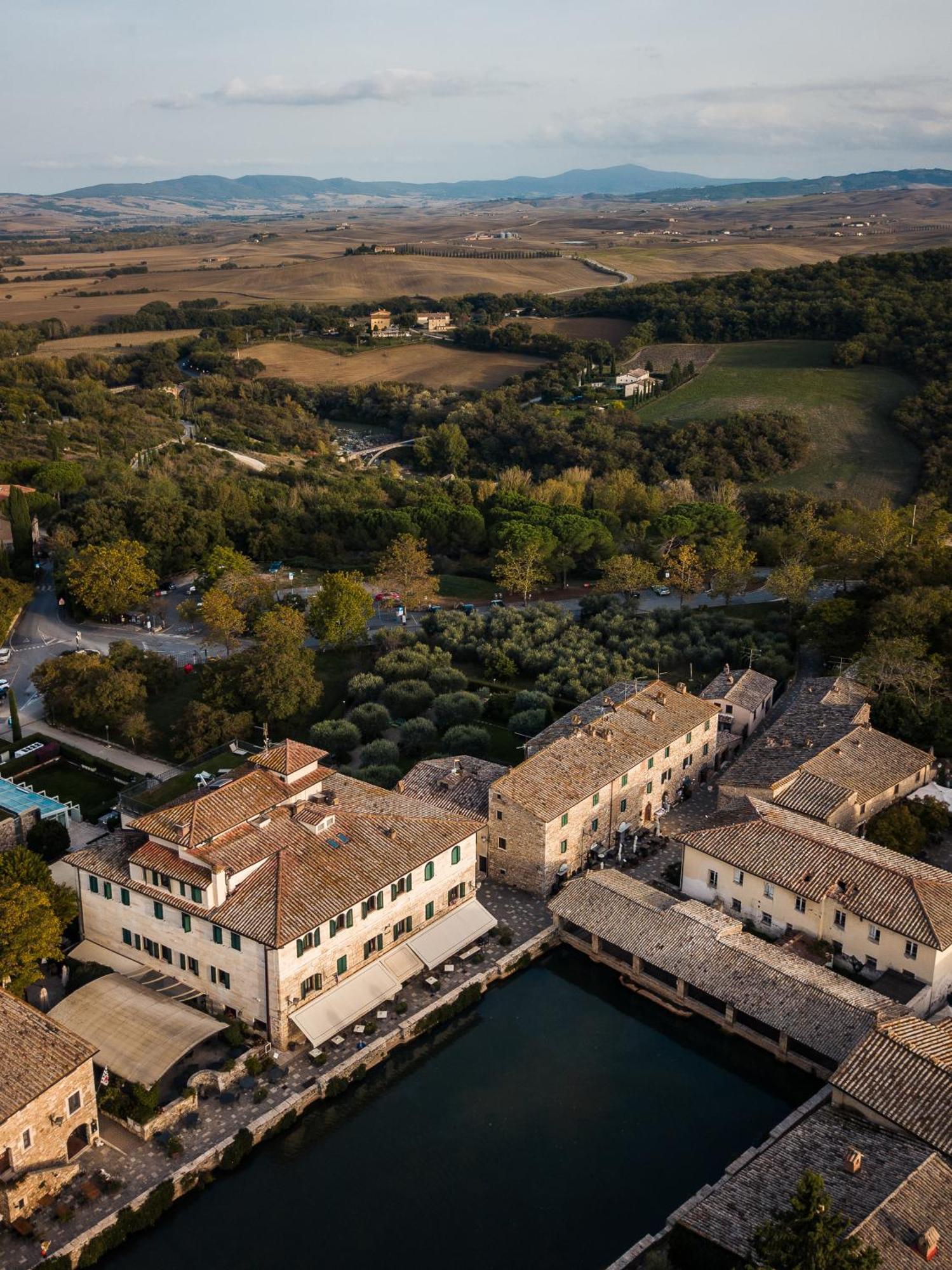 Albergo Le Terme Баньо-Віньоні Екстер'єр фото